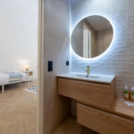 Garden-level In Bourgeois Near Croisette & Beaches Cannes