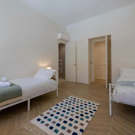 Garden-level In Bourgeois Near Croisette & Beaches Apartmán *