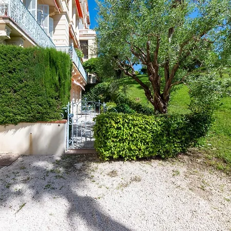 Garden-level In Bourgeois Near Croisette & Beaches Apartmán *
